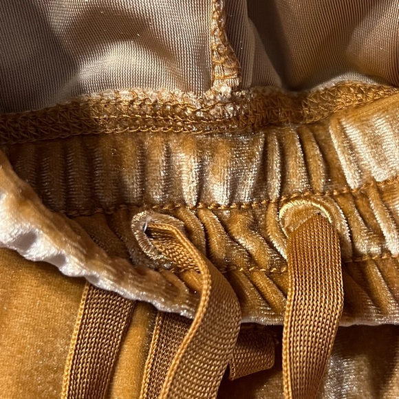 Velour hooded jacket and matching pants - Picture 5 of 8